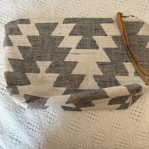 Geometric Patterned Tan and Gray Clutch